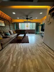 Blk 558 Jurong West Street 42 (Jurong West), HDB Executive #554429951